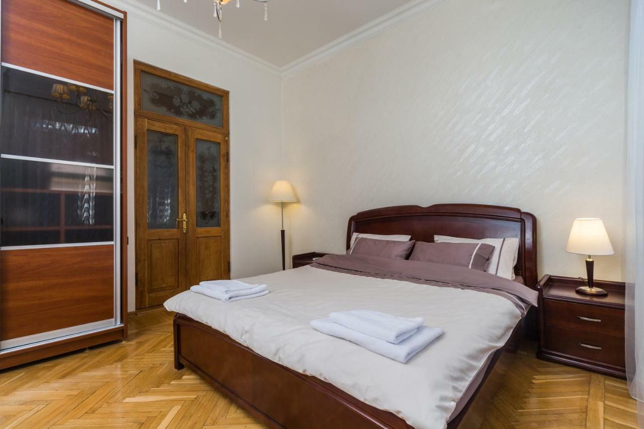 Apartamenty Na Sofievskoy Oděsa Exteriér fotografie