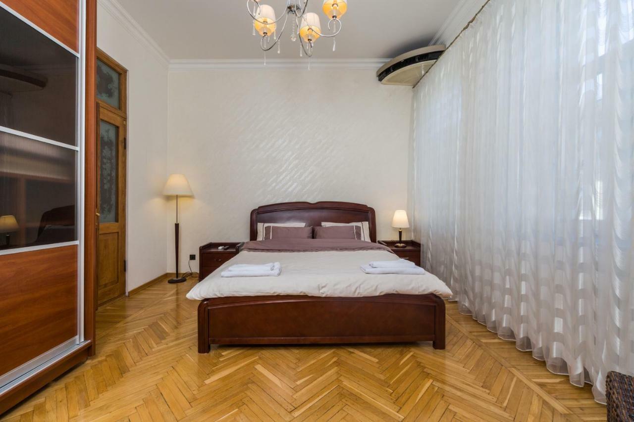 Apartamenty Na Sofievskoy Oděsa Exteriér fotografie