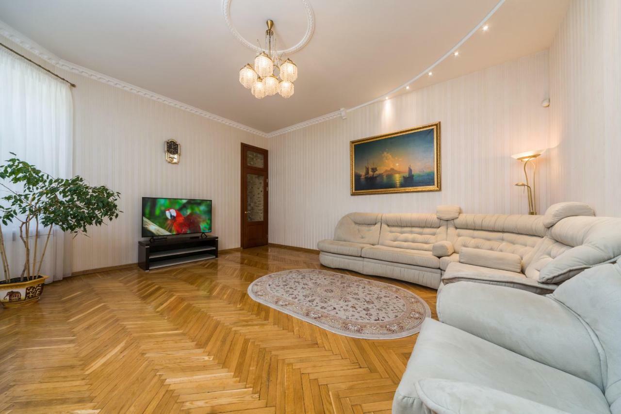 Apartamenty Na Sofievskoy Oděsa Exteriér fotografie